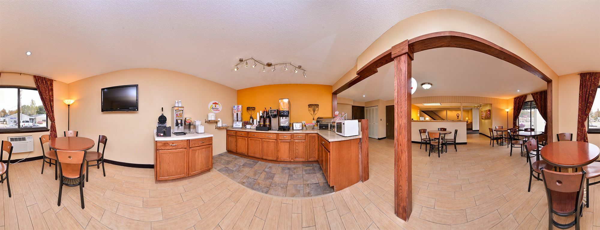 Super 8 By Wyndham Rochester Mayo Clinic Area Bagian luar foto