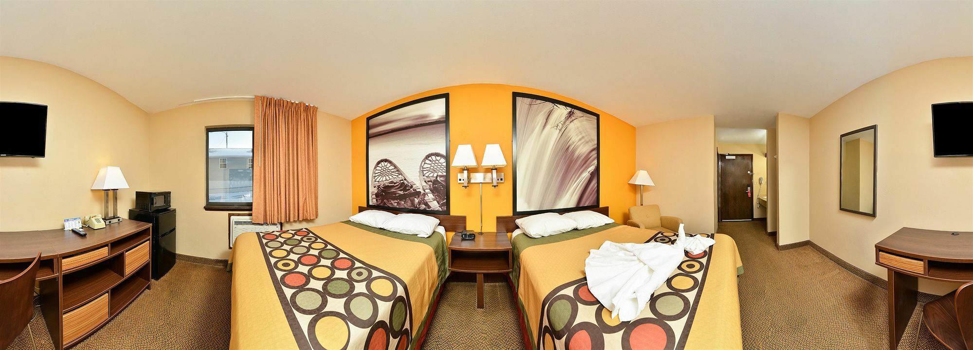 Super 8 By Wyndham Rochester Mayo Clinic Area Bagian luar foto